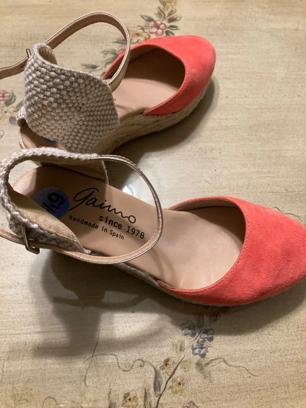Gaimo espadrilles coral